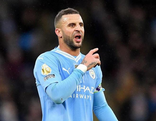 媒体人：山东泰山新赛季教练配置计划是韩鹏+外籍助教（媒体称山东泰山新赛季教练组方案：韩鹏联手外籍助教）